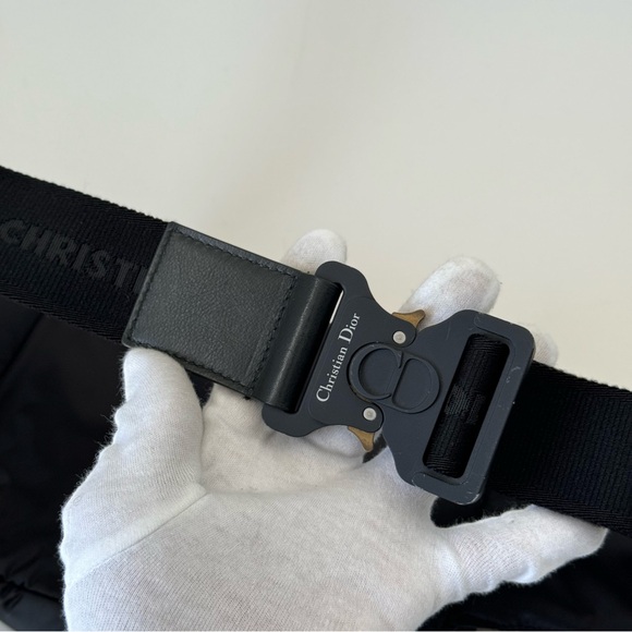 VINTAGE DIOR CROSSBODY WAIST SADDLE BAG BLACK NYLON - Picture 4 of 9